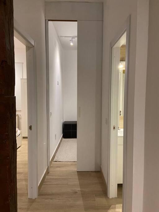 Opera-Suites Luxury La Boheme, In The Very Center Of Madrid. Buitenkant foto