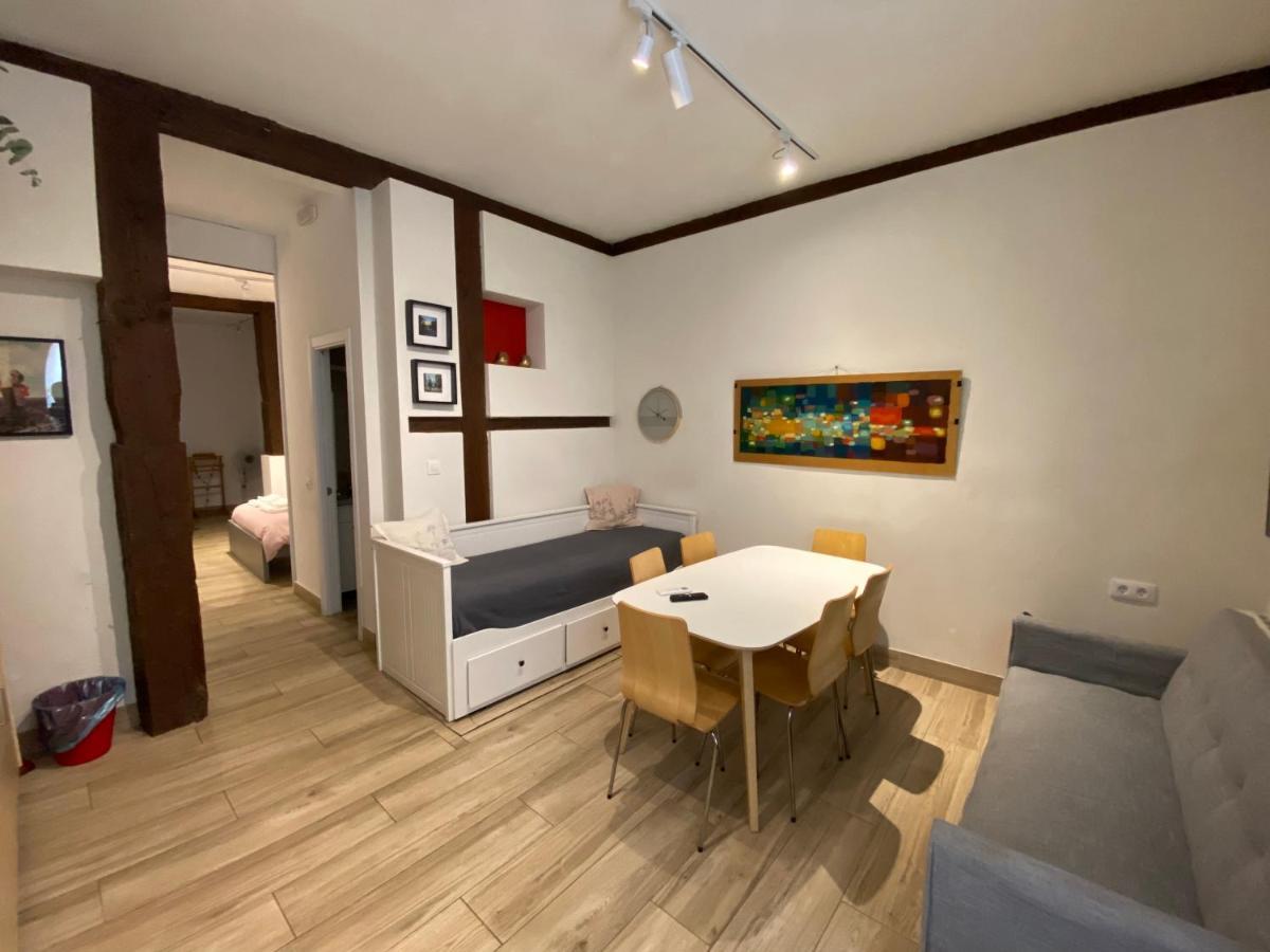 Opera-Suites Luxury La Boheme, In The Very Center Of Madrid. Buitenkant foto